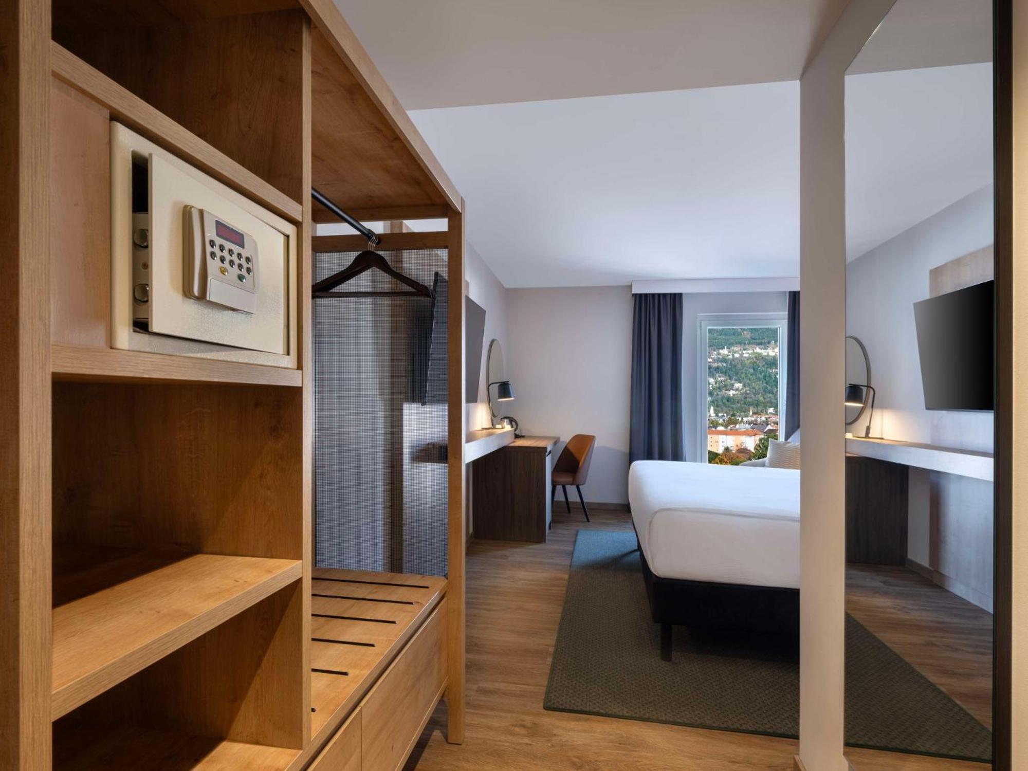 Hilton Garden Inn Innsbruck Tivoli Buitenkant foto